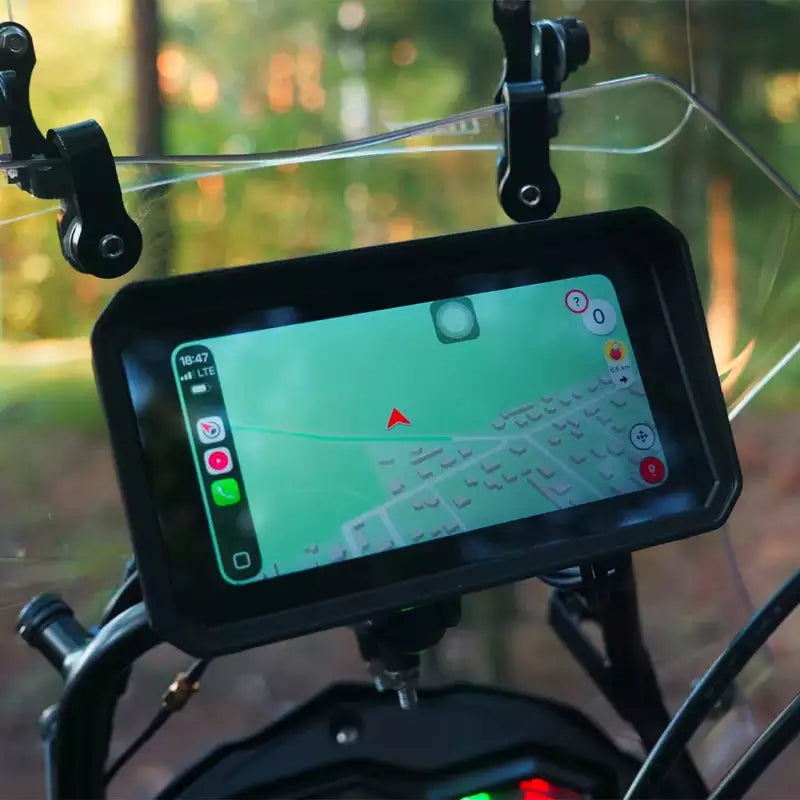 U6/U7 – Navigatore Moto Android 14 con Mappe Offline + CarPlay Wireless (U6 6” / U7 7”)